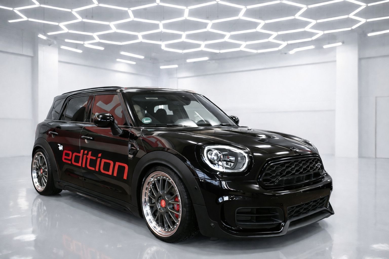 F60 JCW Countryman